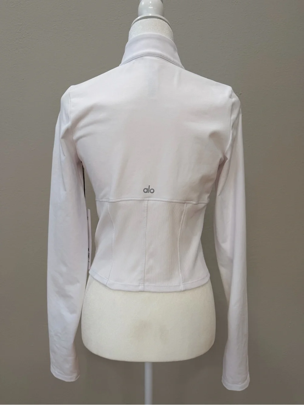 ALO Yoga Airbrush Corset Full Zip Jacket White Size M NWT Sculpting Thumbholes